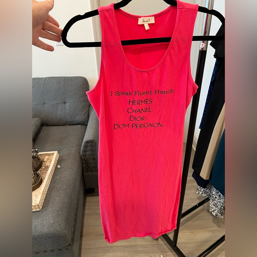 Fitted bright pink dress